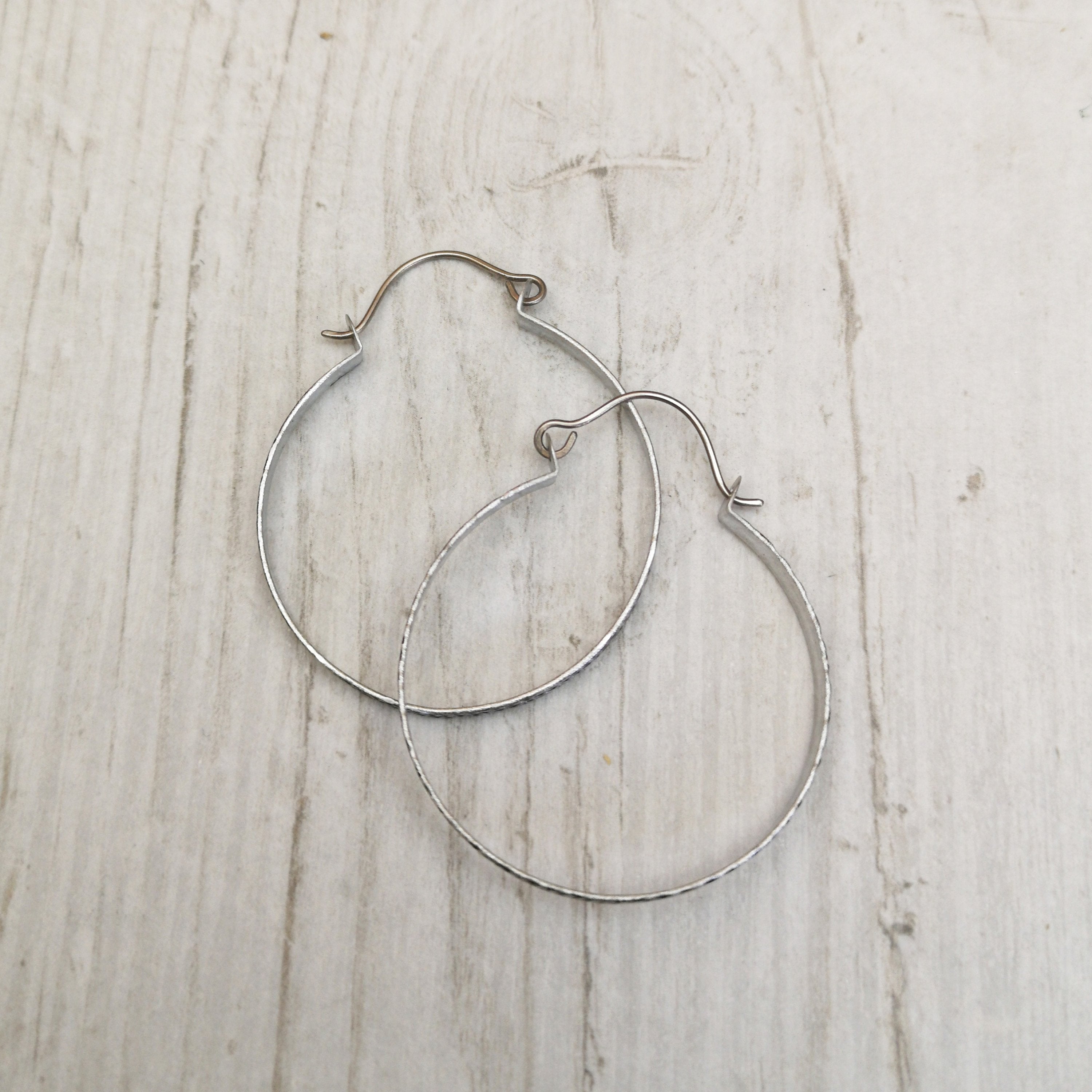 Lightweight hoop earrings - Titanium earwires - Boho hand hammered - Rustic diamond stamped unique hoops - Hypoallergenic - Madebyjenwren